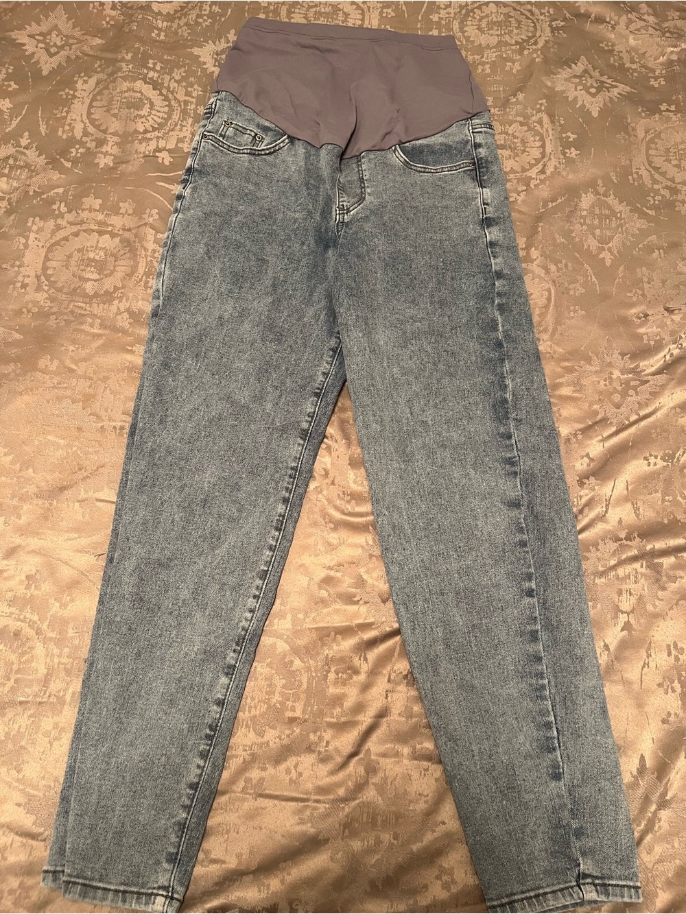 Maternity High-Waist Jeans with Stretch Panel